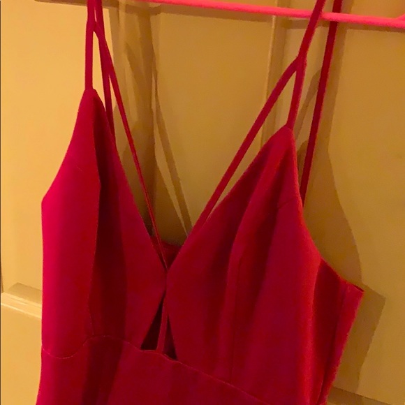 Red‎ dress from Tobi - Picture 3 of 5